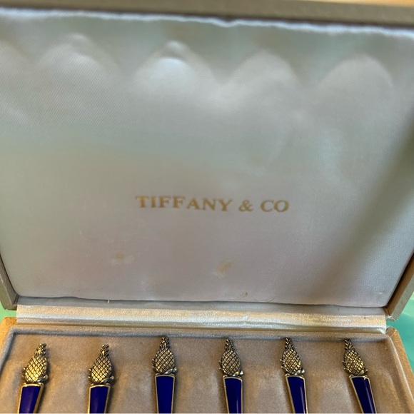 Vintage Tiffany & Co Denmark Sterling & Blue Enameled Demitasse Spoons w/case - Picture 3 of 16